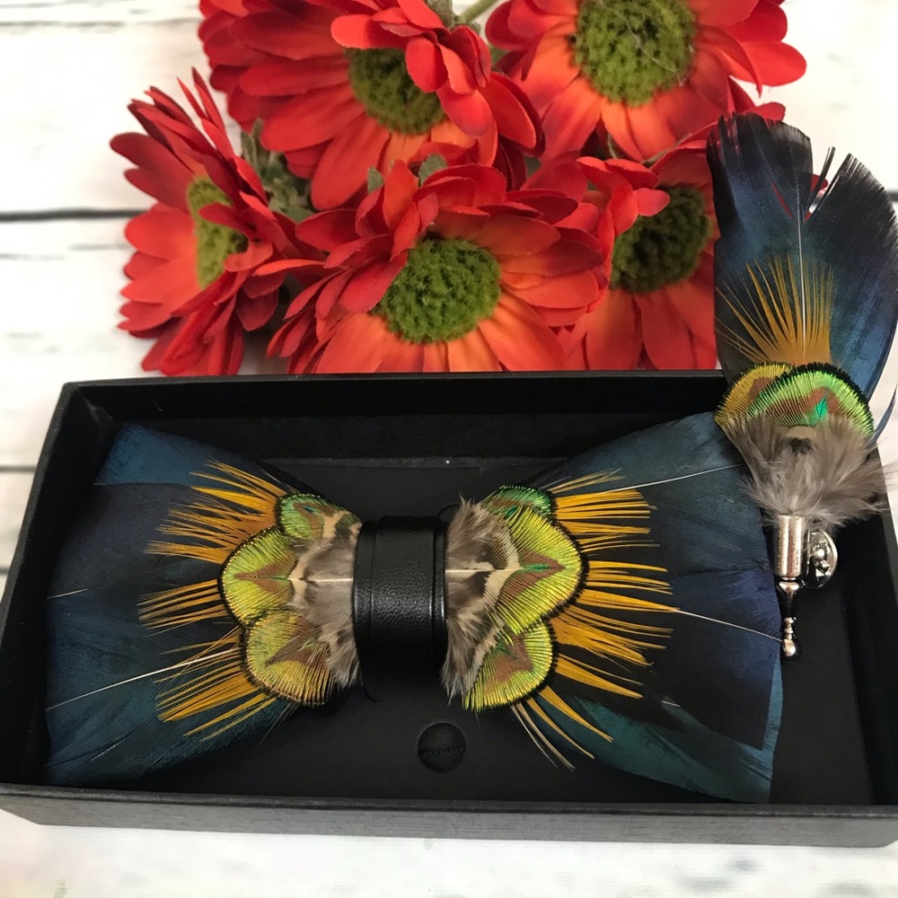 Handmade Blue and Emerald Green Feather Bow Tie Boutonnière Lapel Pin Set - Picture 3 of 12